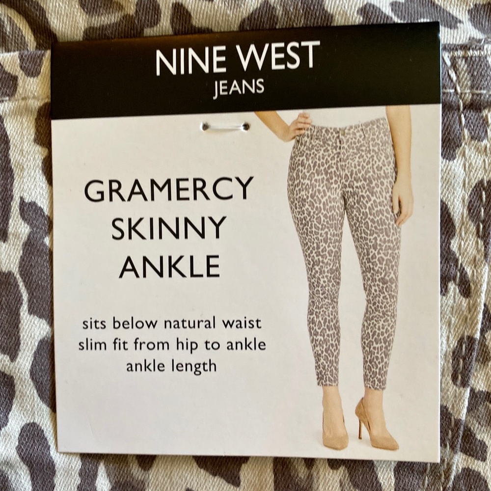 Nine West Leopard Print Skinny Ankle Jeans - Picture 3 of 3